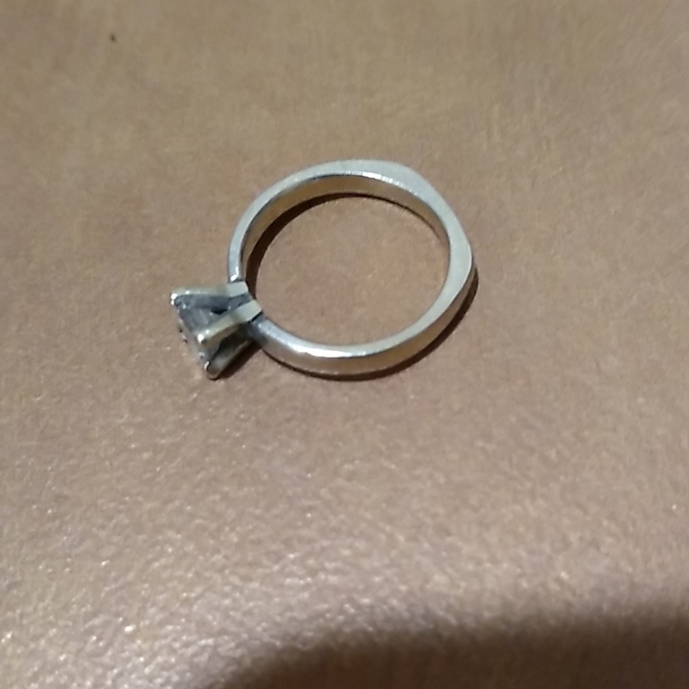 Solitaire Diamond Wedding Ring - image 3